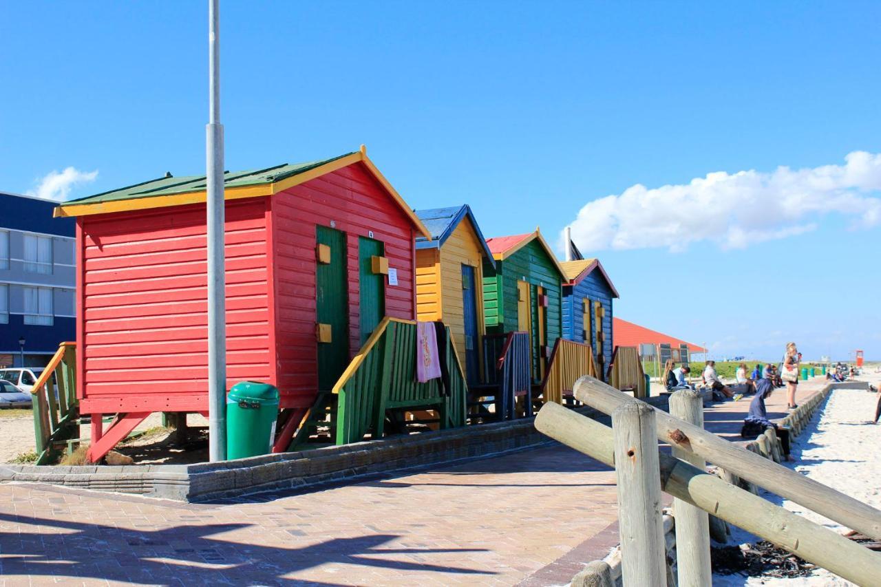 The Place Muizenberg Bed & Breakfast Exterior photo