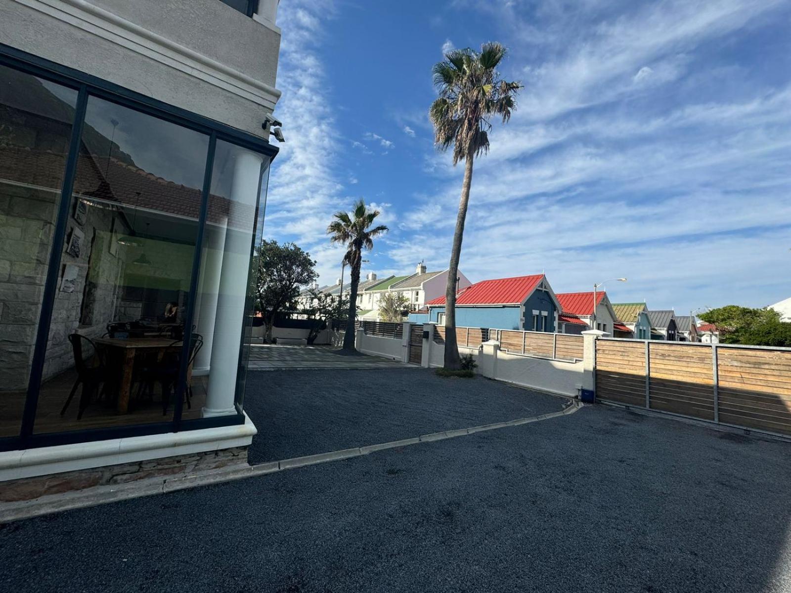 The Place Muizenberg Bed & Breakfast Exterior photo